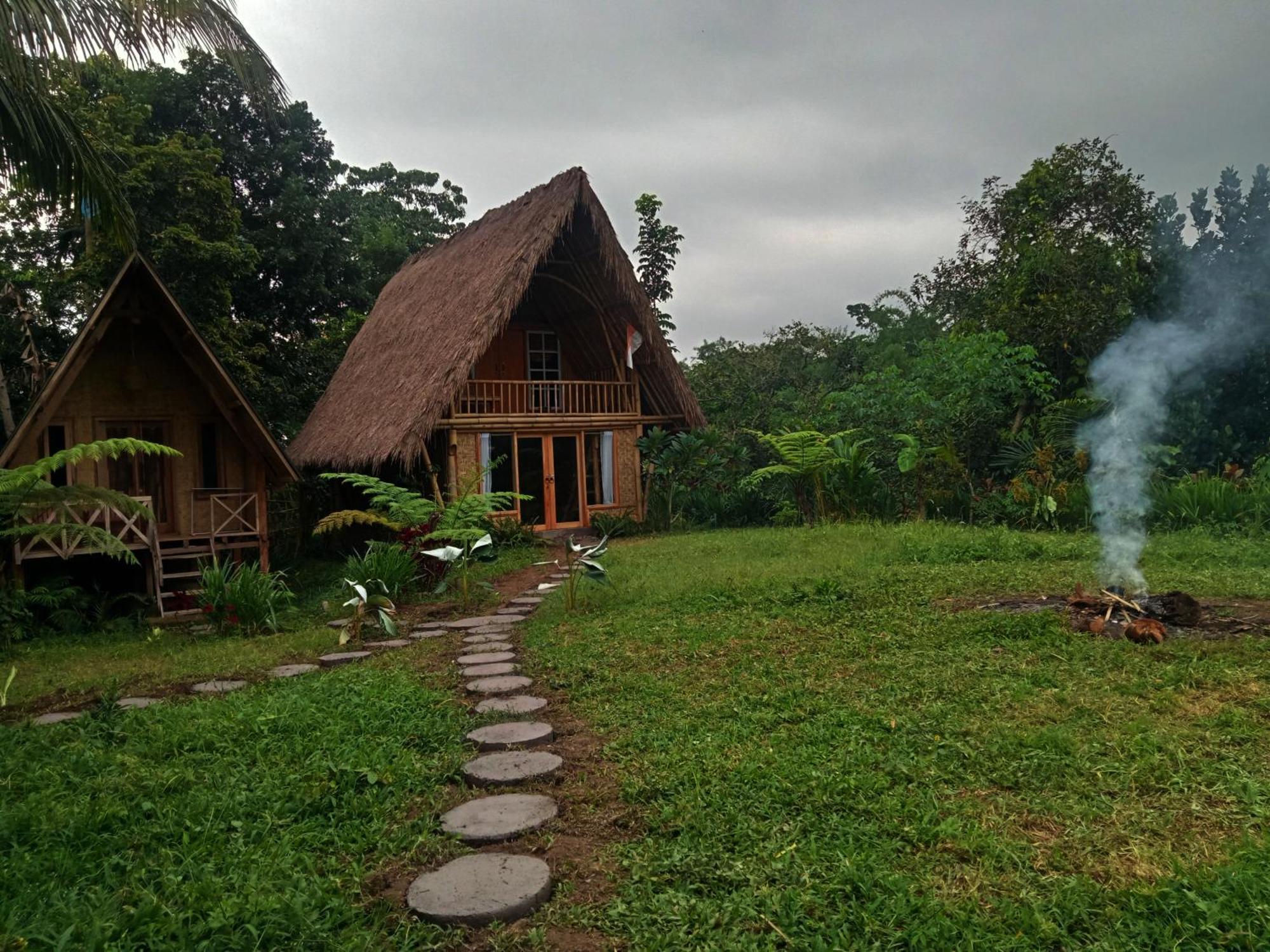 Girang Rinjani Bungalows تيتيباتو الغرفة الصورة