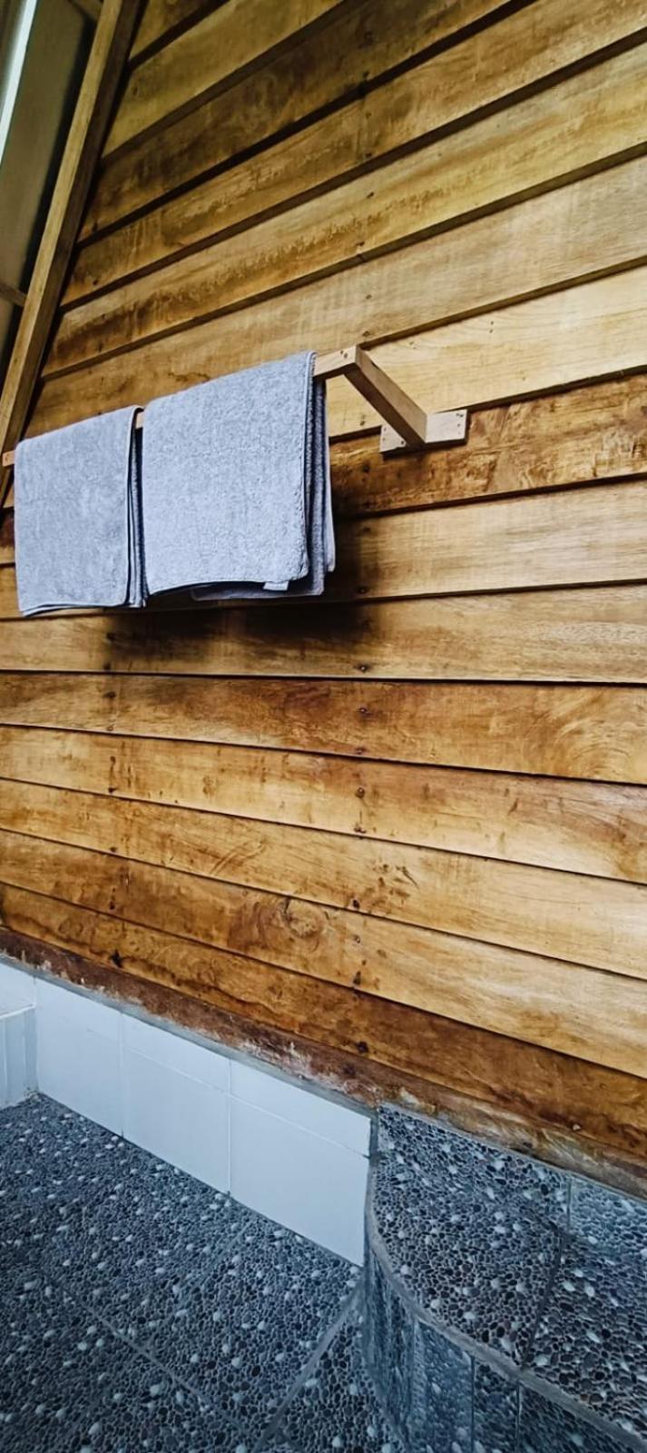 Girang Rinjani Bungalows تيتيباتو المظهر الخارجي الصورة